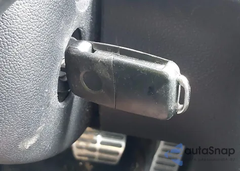 2017 Volkswagen Passat 1.8T R-Line из США, поврежденный, VIN 1VWDT7A38HC035581